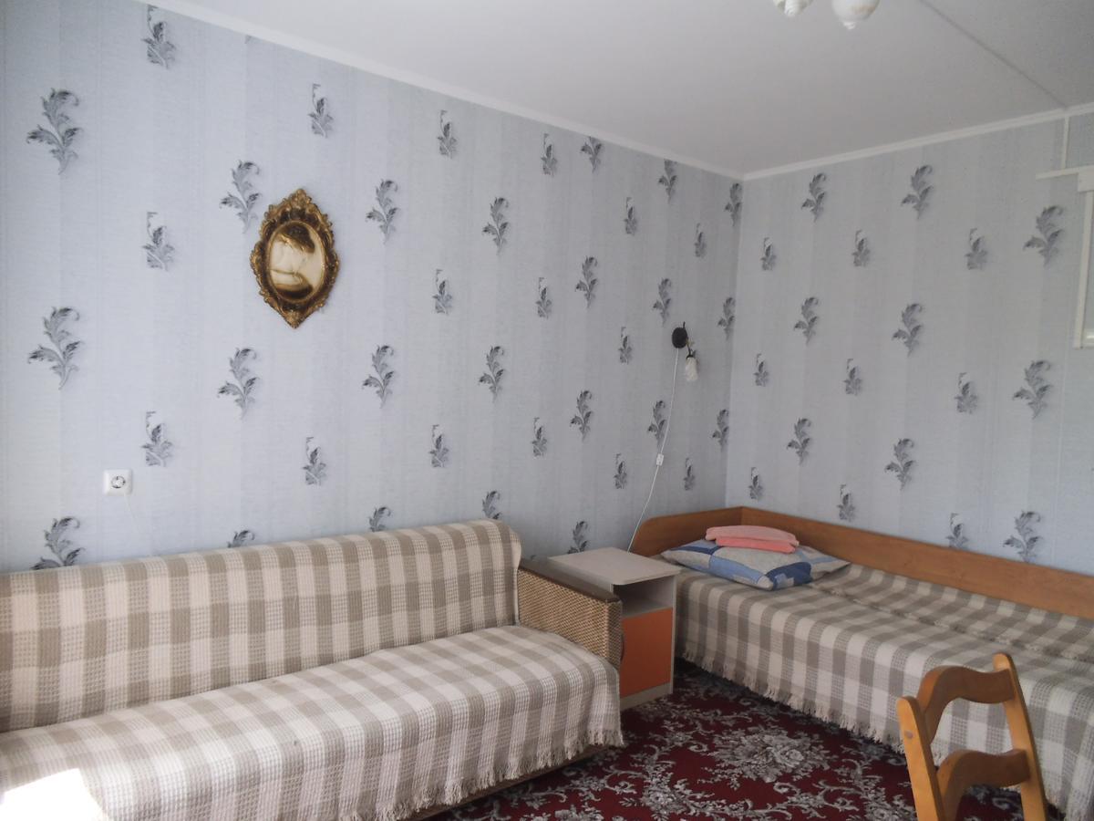 Circus Hotell Gomel Exteriör bild