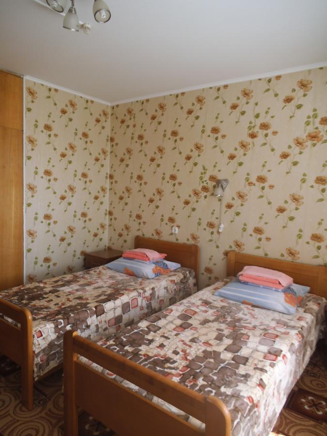 Circus Hotell Gomel Exteriör bild